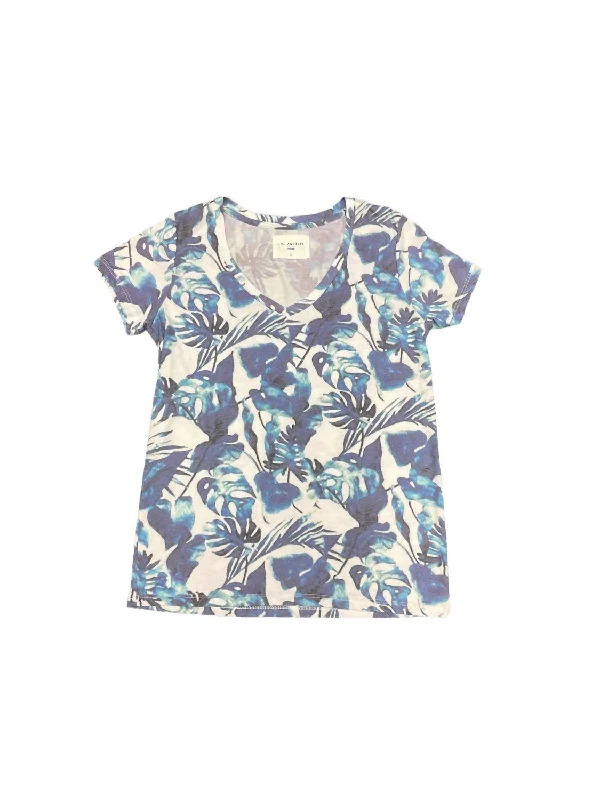 Style Upgrade Midnight Blues V Neck In Midnight Blue/palm Print