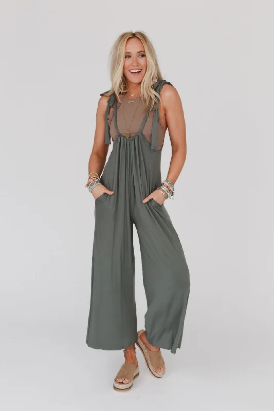 Insane Discount Onslaught The Nest Forever Relaxed Gathered Jumpsuit - Light Olive