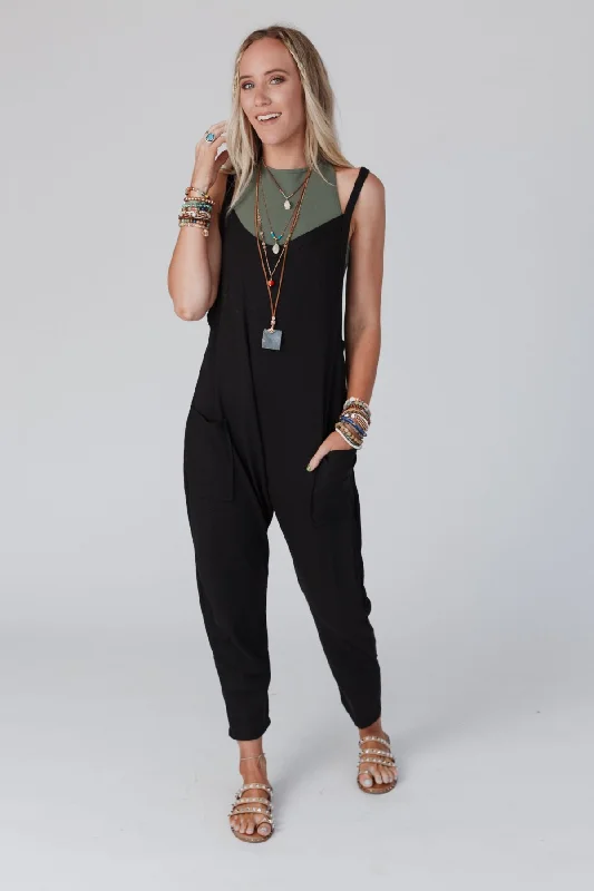 Trendy Women's Apparel Hot Shot Harem Jumpsuit - Black