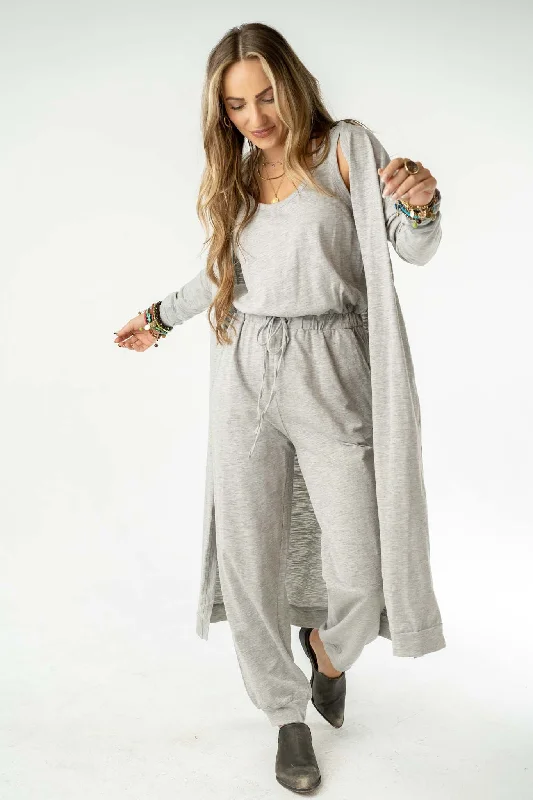 Trendy Women's Wear Collection Set to Go Textured Jumpsuit And Cardigan Set - Heather Gray