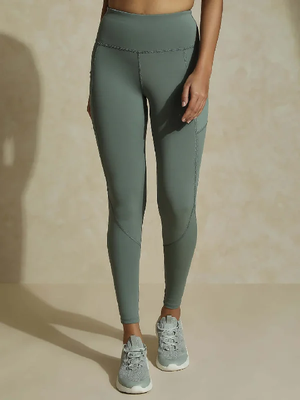 Women's Trendy Outfits Aura Leggings Light Sage